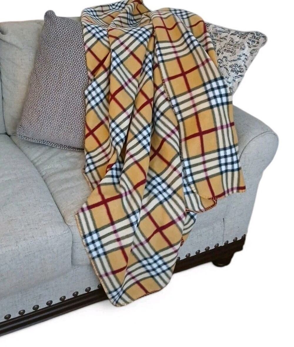Cozy Nova Check Throw Blanket Plaid Tan Black Classic Sofa Bed Soft Casual Light